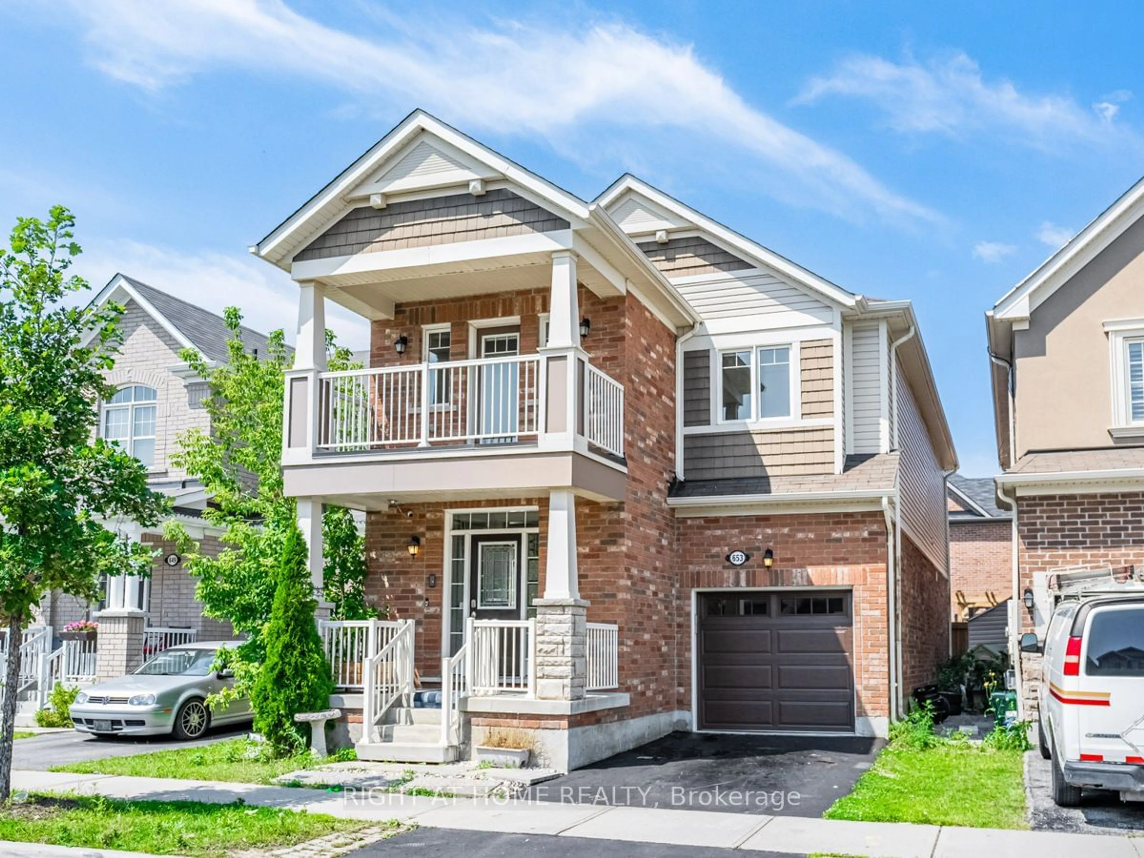 Home with brick exterior material for 653 Langholm St, Milton Ontario L9T 8Z8