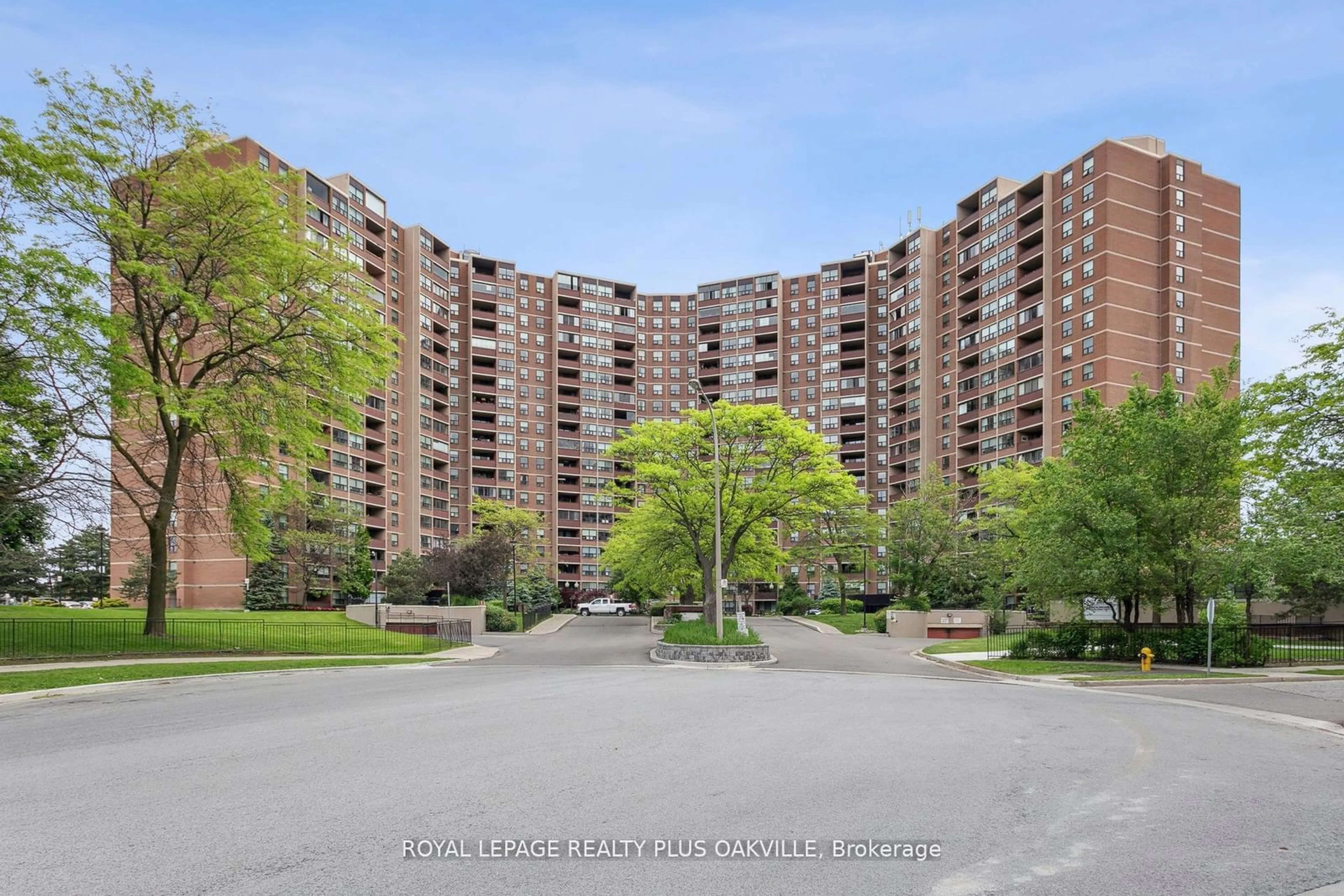 A pic from exterior of the house or condo, the front or back of building for 714 The West Mall #909, Toronto Ontario M9C 4X1