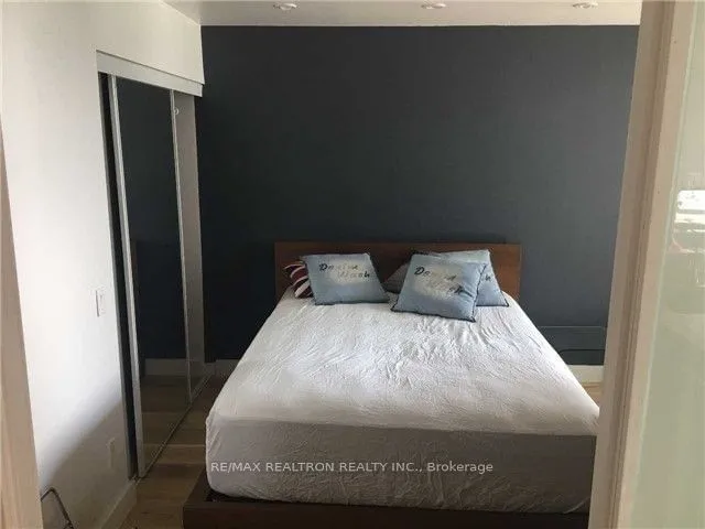 Additional property image - 5 Marine Parade Dr Unit 917