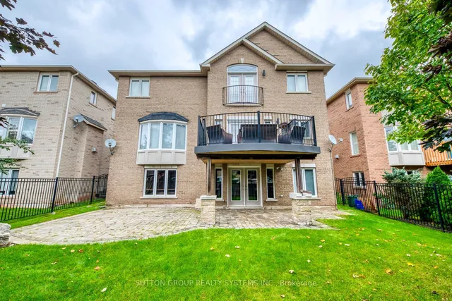 Additional property image - 2284 Nena Cres