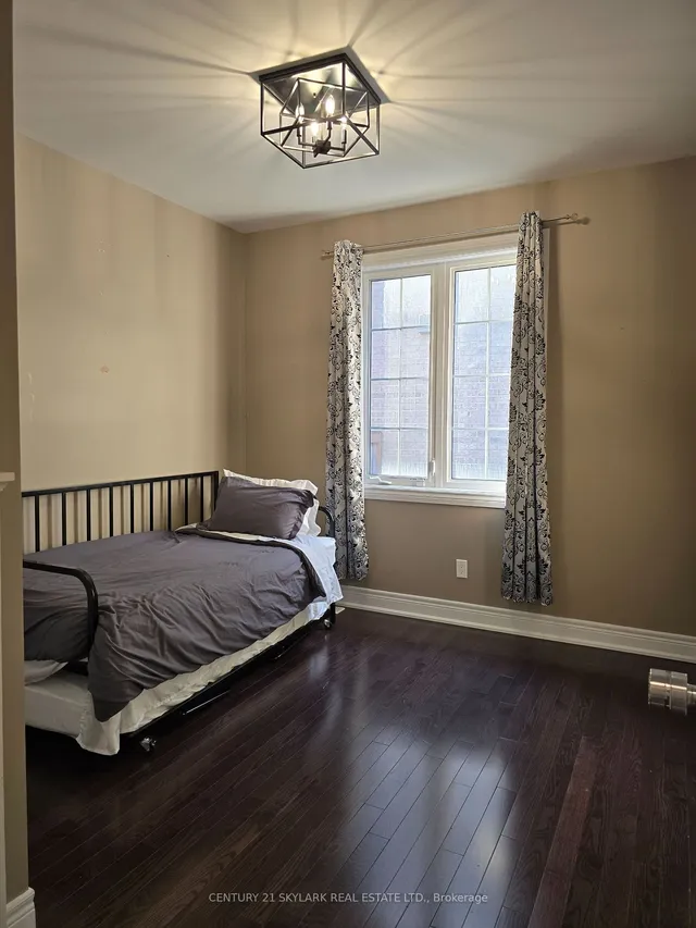 Additional property image - 6 Villanova Rd