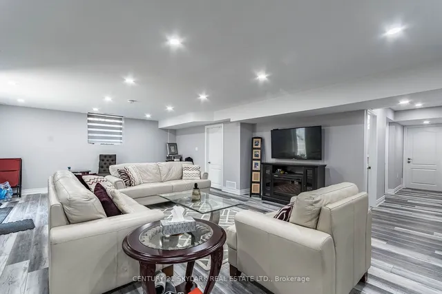 Additional property image - 6 Villanova Rd