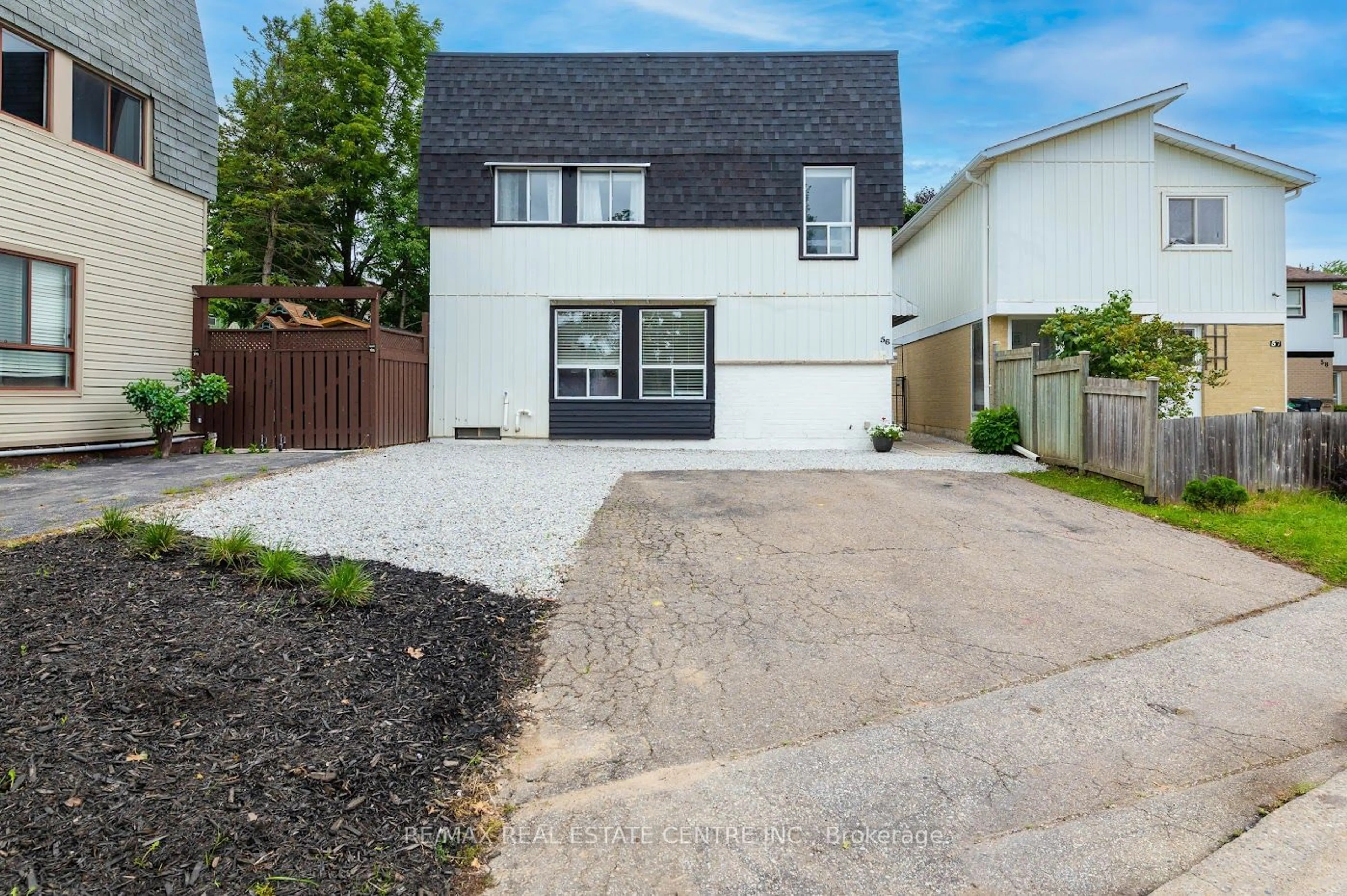 Frontside or backside of a home, cottage for 56 Jackman Dr, Brampton Ontario L6S 2M1