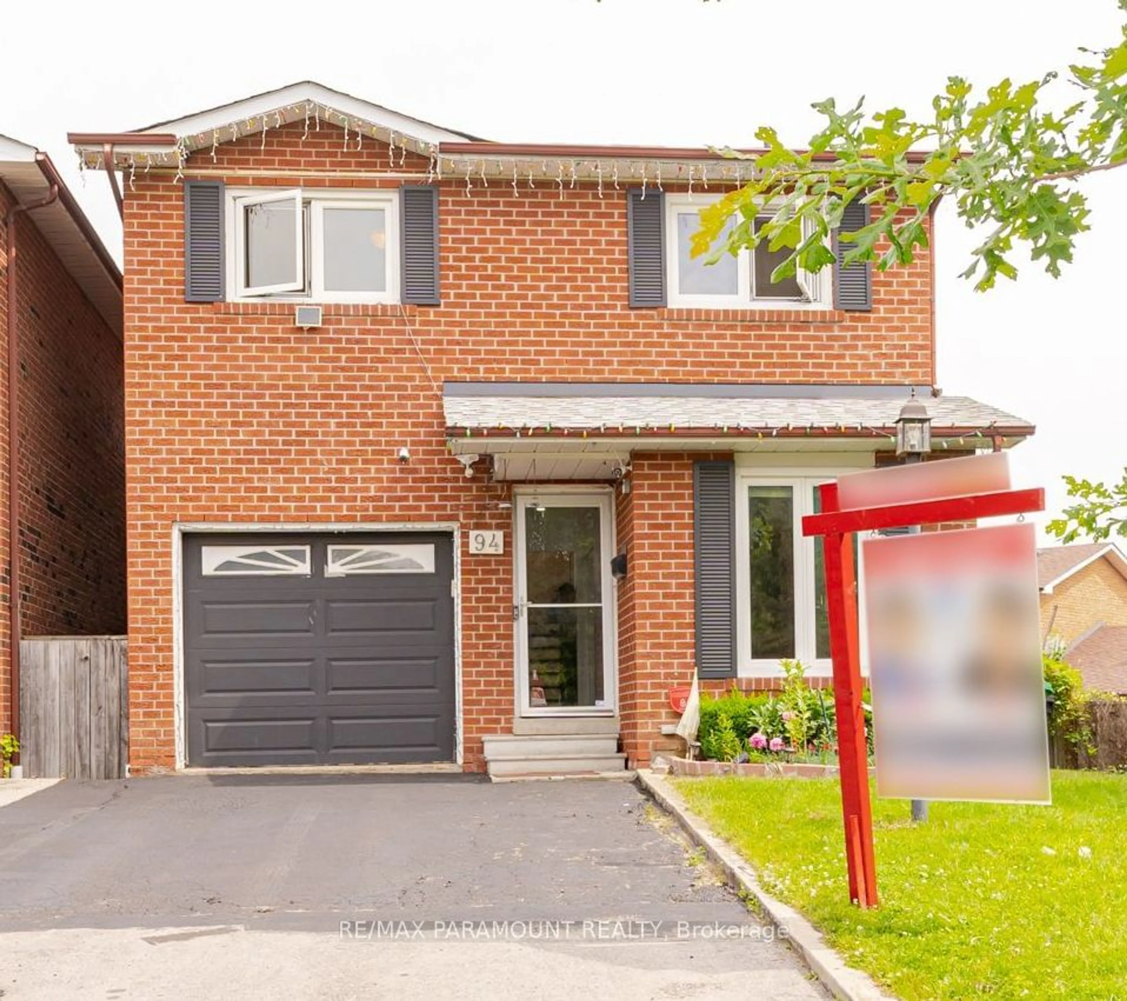 Home with brick exterior material for 94 Flamingo Cres, Brampton Ontario L6T 2G7