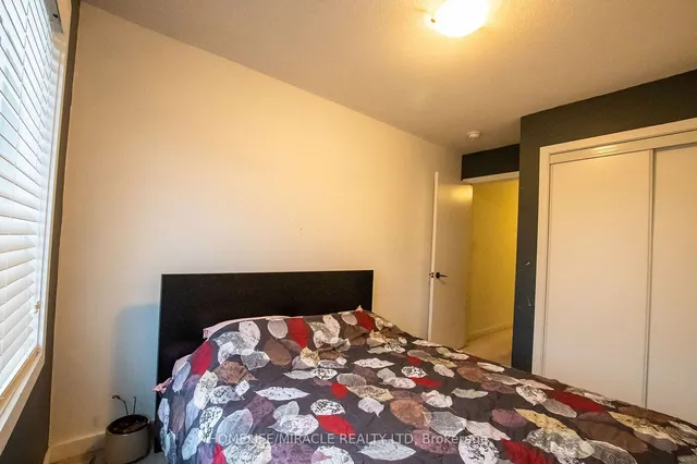 Additional property image - 124 Baffins Cres
