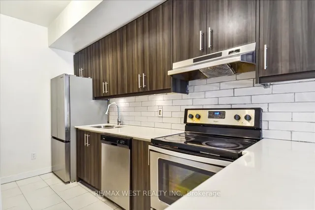 Additional property image - 2059 Weston Rd Unit 36