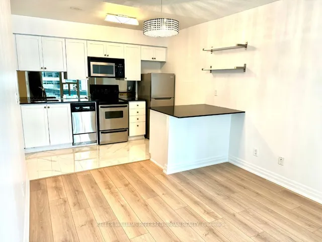 Additional property image - 2121 Lake Shore Blvd Unit 213