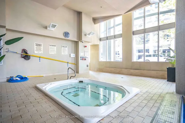 Additional property image - 2121 Lake Shore Blvd Unit 213