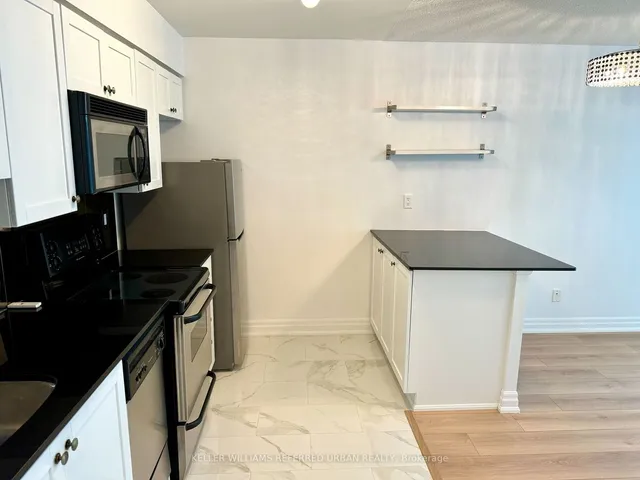 Additional property image - 2121 Lake Shore Blvd Unit 213