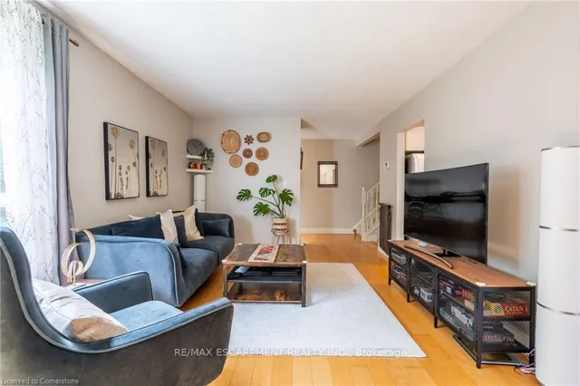 Additional property image - 657 Francis Rd Unit 3