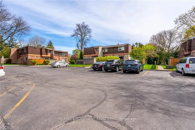 Additional property image - 657 Francis Rd Unit 3