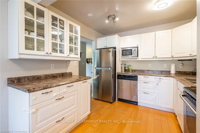 Additional property image - 657 Francis Rd Unit 3
