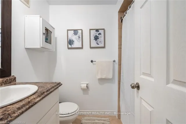 Additional property image - 657 Francis Rd Unit 3