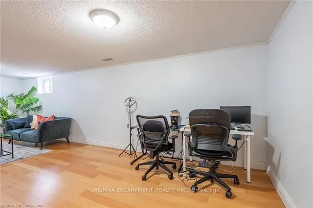 Additional property image - 657 Francis Rd Unit 3
