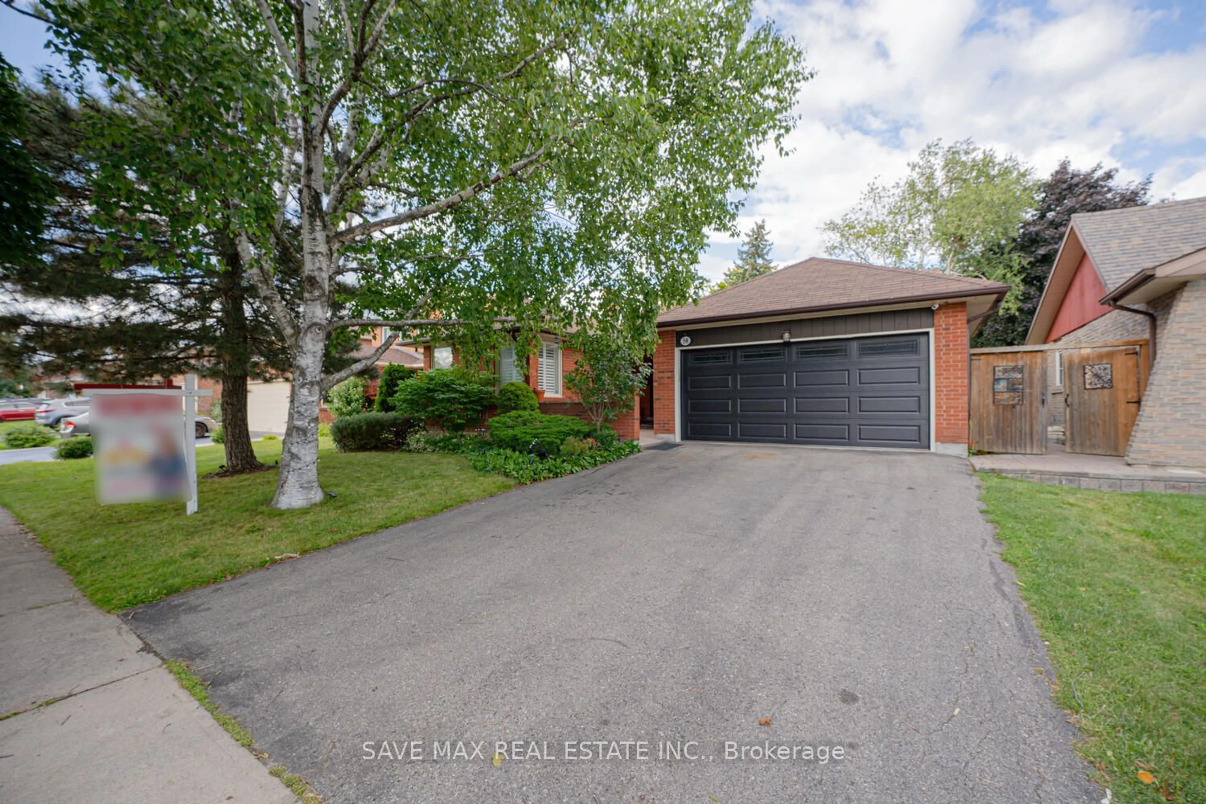 Frontside or backside of a home for 58 Blackthorn Lane, Brampton Ontario L6V 3K8