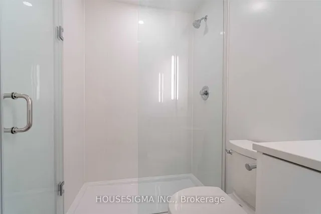 Additional property image - 180 veterans Dr Unit 305