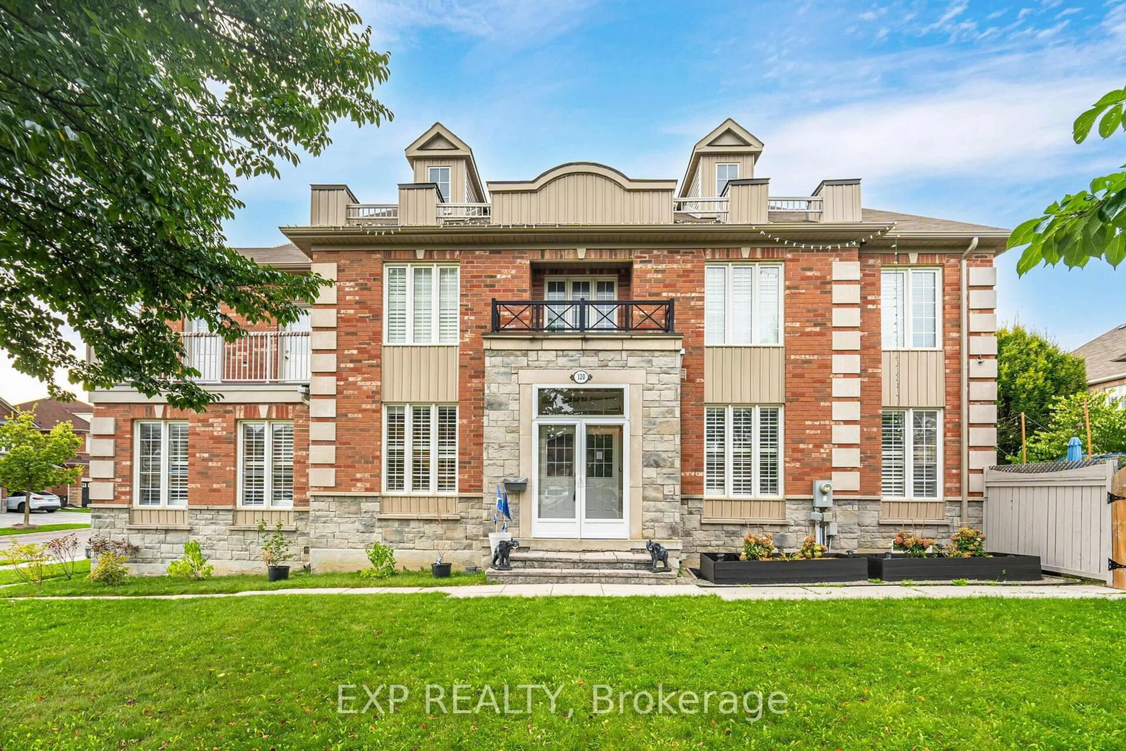 Home with brick exterior material for 120 Fred Young Dr, Toronto Ontario M3L 0A5