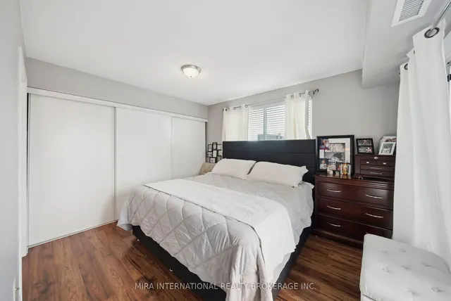 Additional property image - 2772 keele St Unit 713