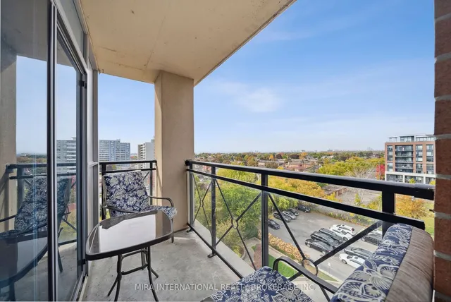 Additional property image - 2772 keele St Unit 713