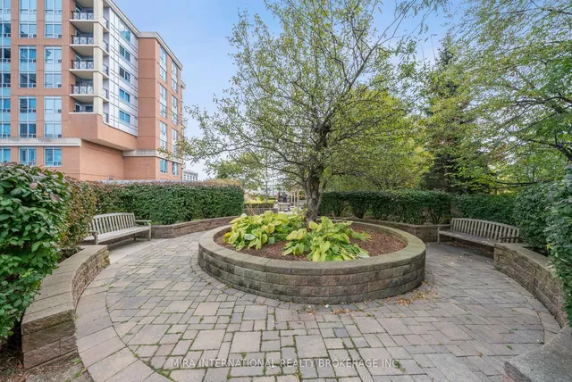 Additional property image - 2772 keele St Unit 713