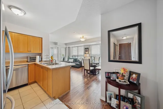 Additional property image - 2772 keele St Unit 713