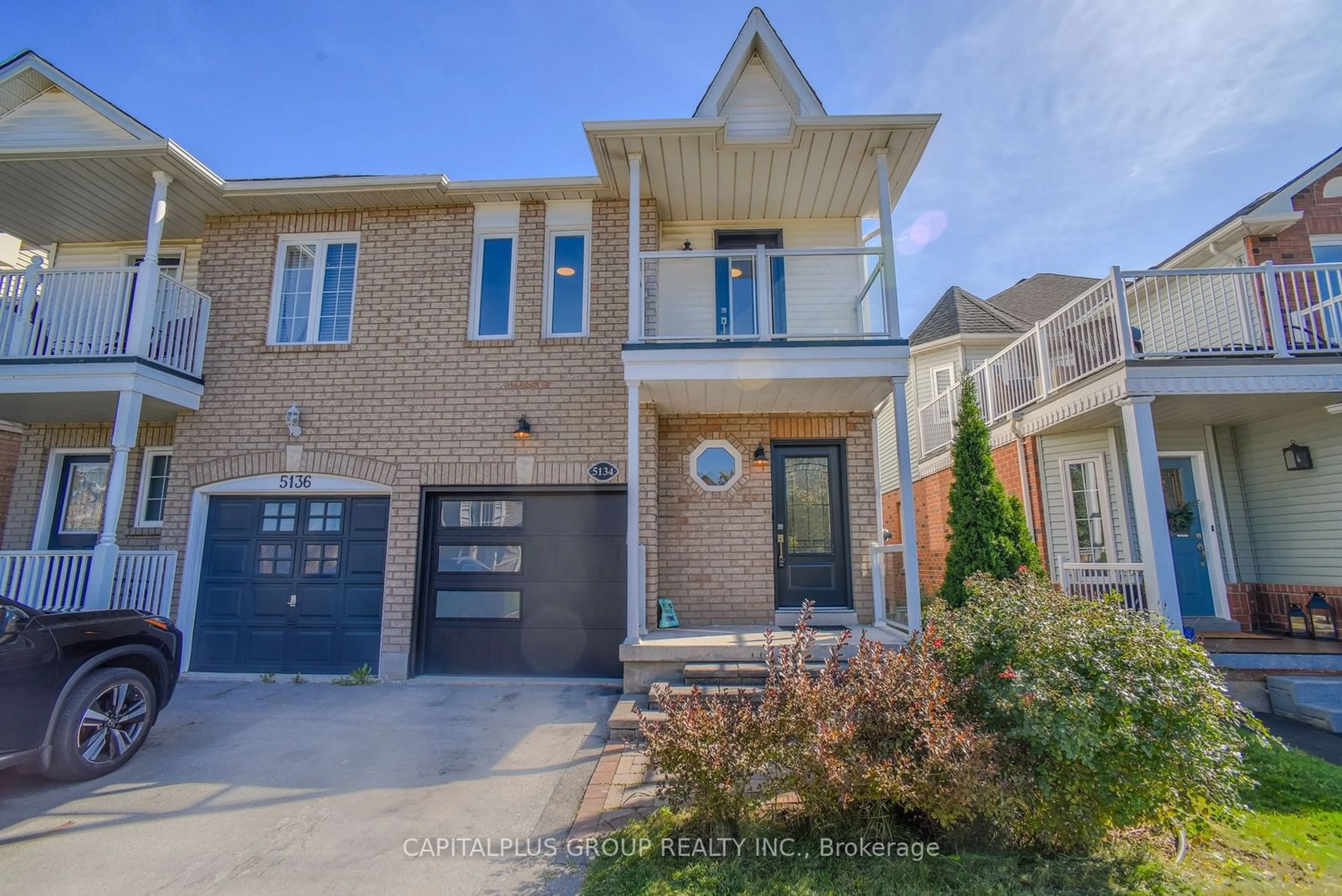 Frontside or backside of a home, the street view for 5134 Porter St, Burlington Ontario L7L 6K8