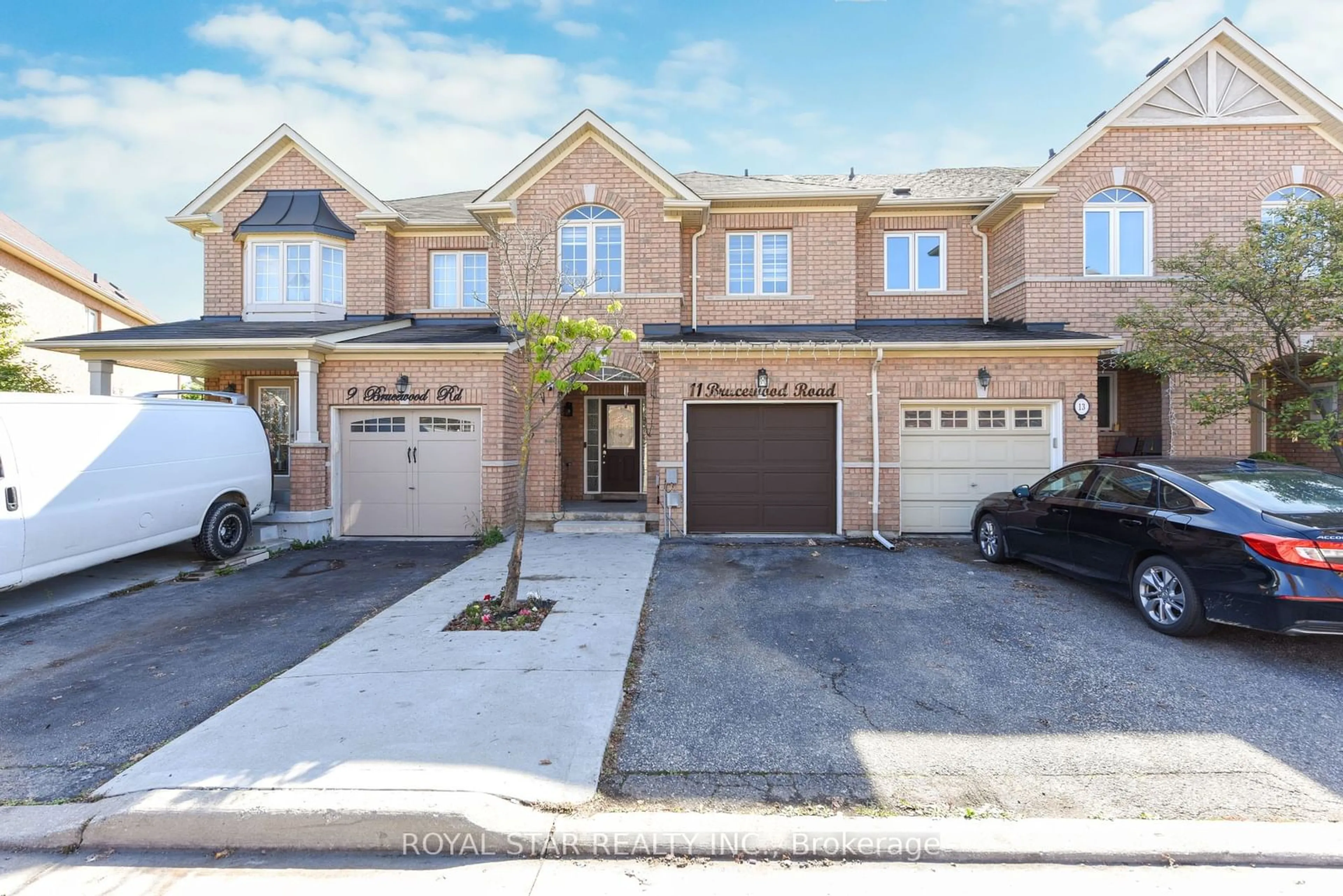 A pic from exterior of the house or condo, the street view for 11 Brucewood Rd #113, Brampton Ontario L6R 3N1