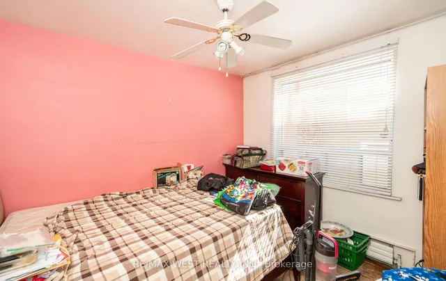 Additional property image - 1 Bexley Cres