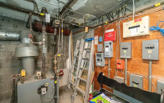 Additional property image - 1 Bexley Cres