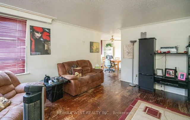 Additional property image - 1 Bexley Cres