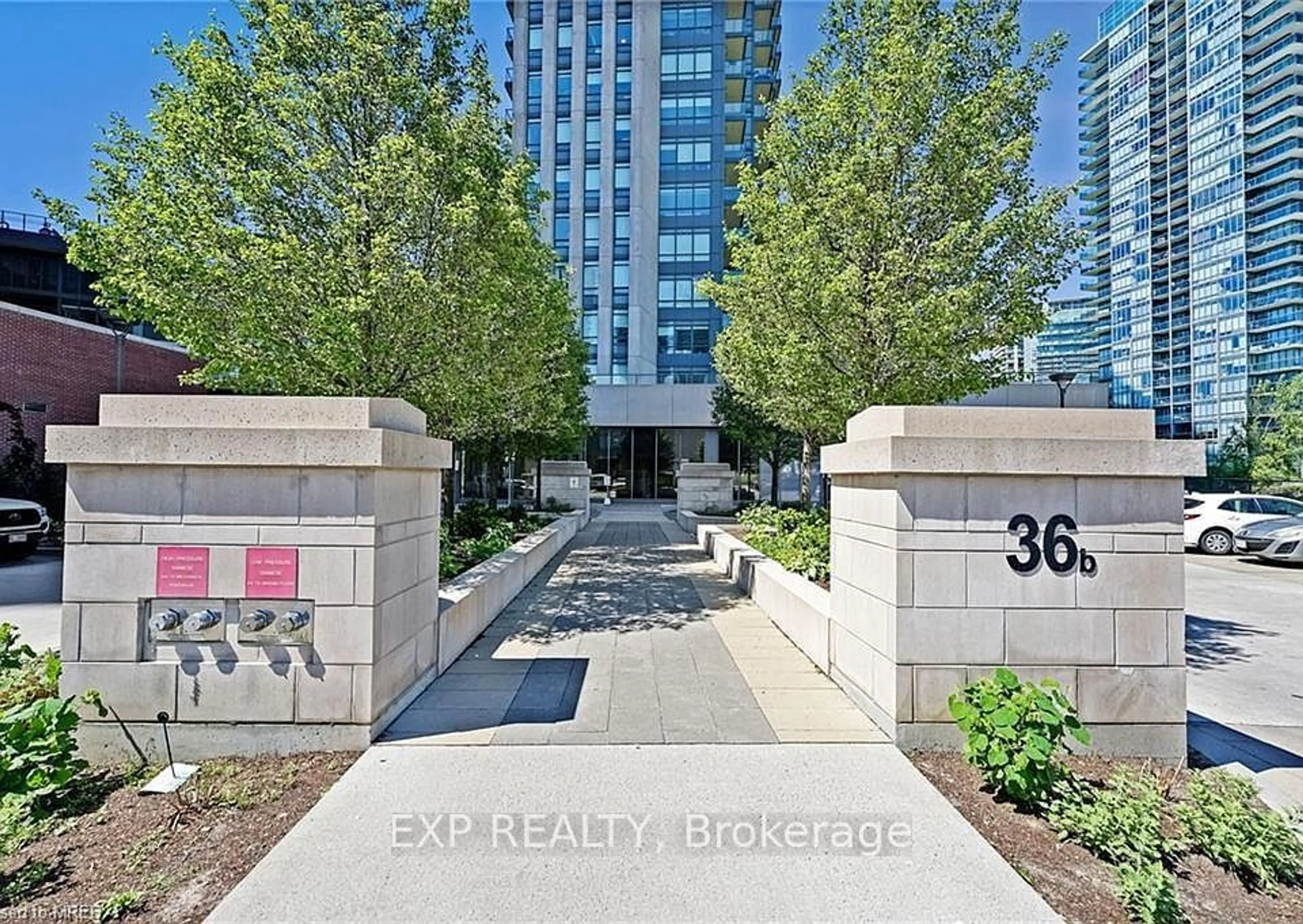 A pic from exterior of the house or condo for 36 Park Lawn Rd #1601, Toronto Ontario M8V 0E5