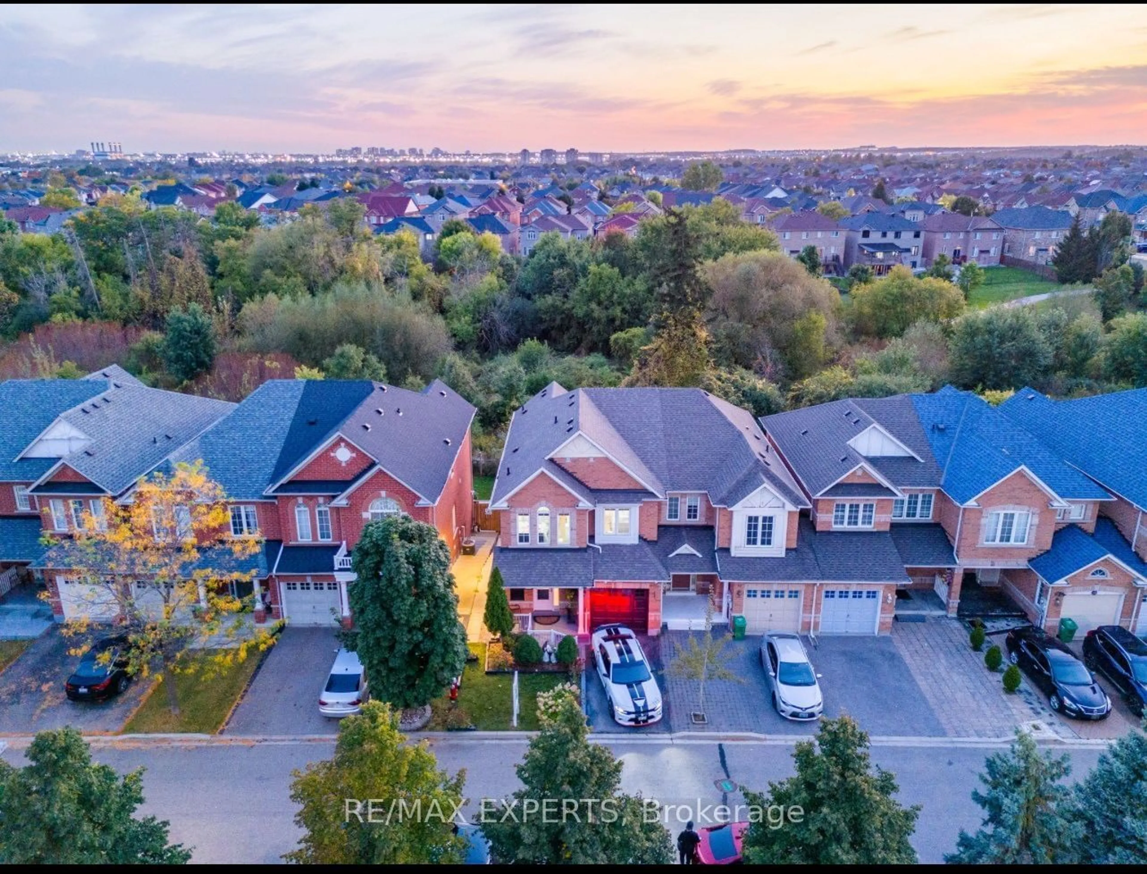 Frontside or backside of a home, the street view for 24 Panama Pl, Brampton Ontario L6P 2G6