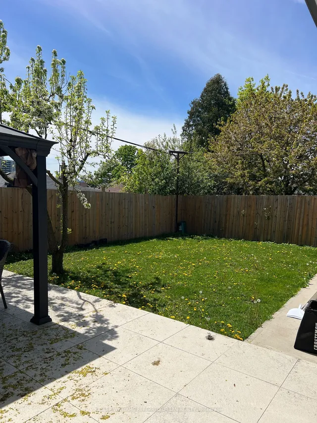 Additional property image - 141 Gracefield Ave