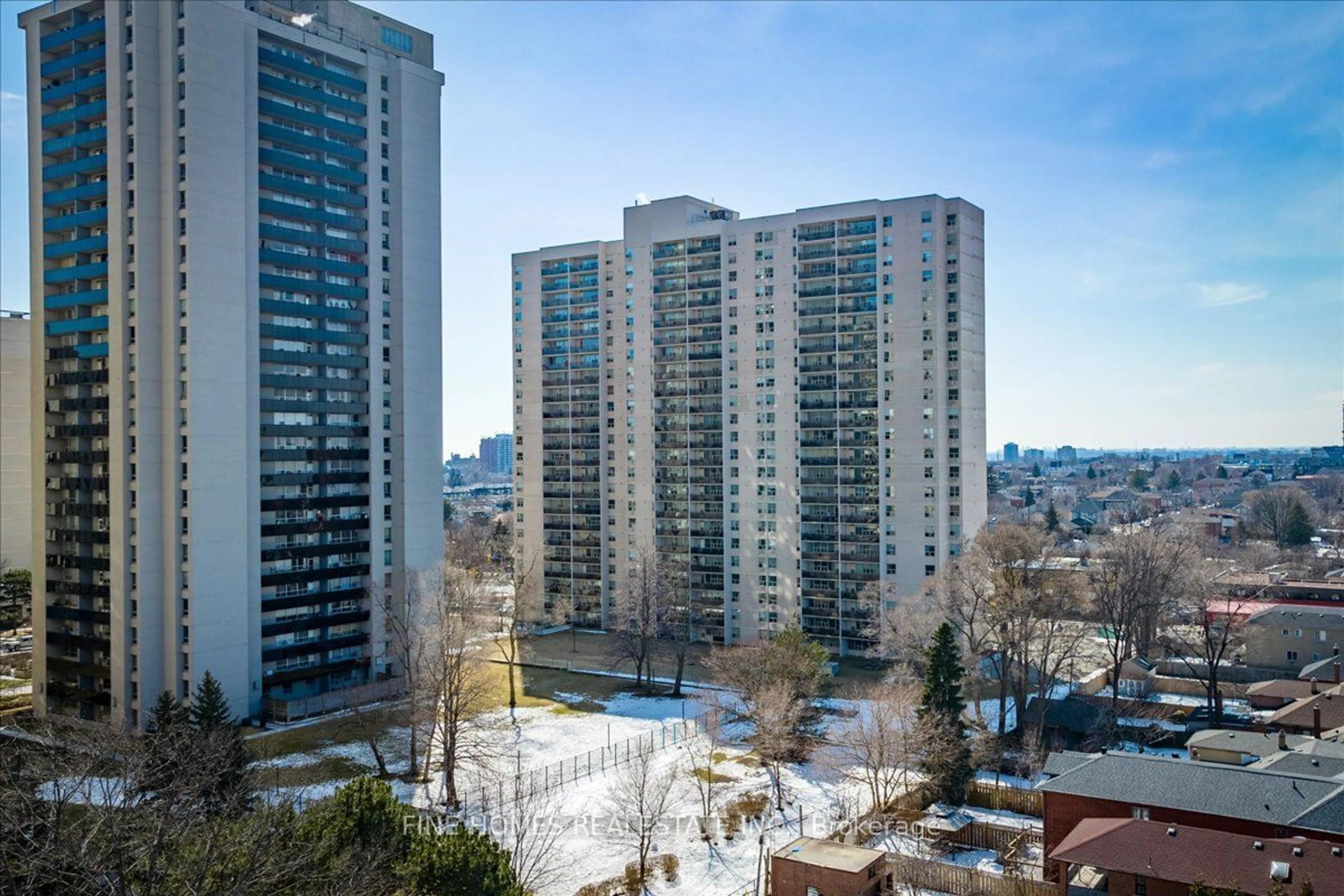 A pic from exterior of the house or condo, the view of city buildings for 155 Marlee Ave #910, Toronto Ontario M6B 4B5