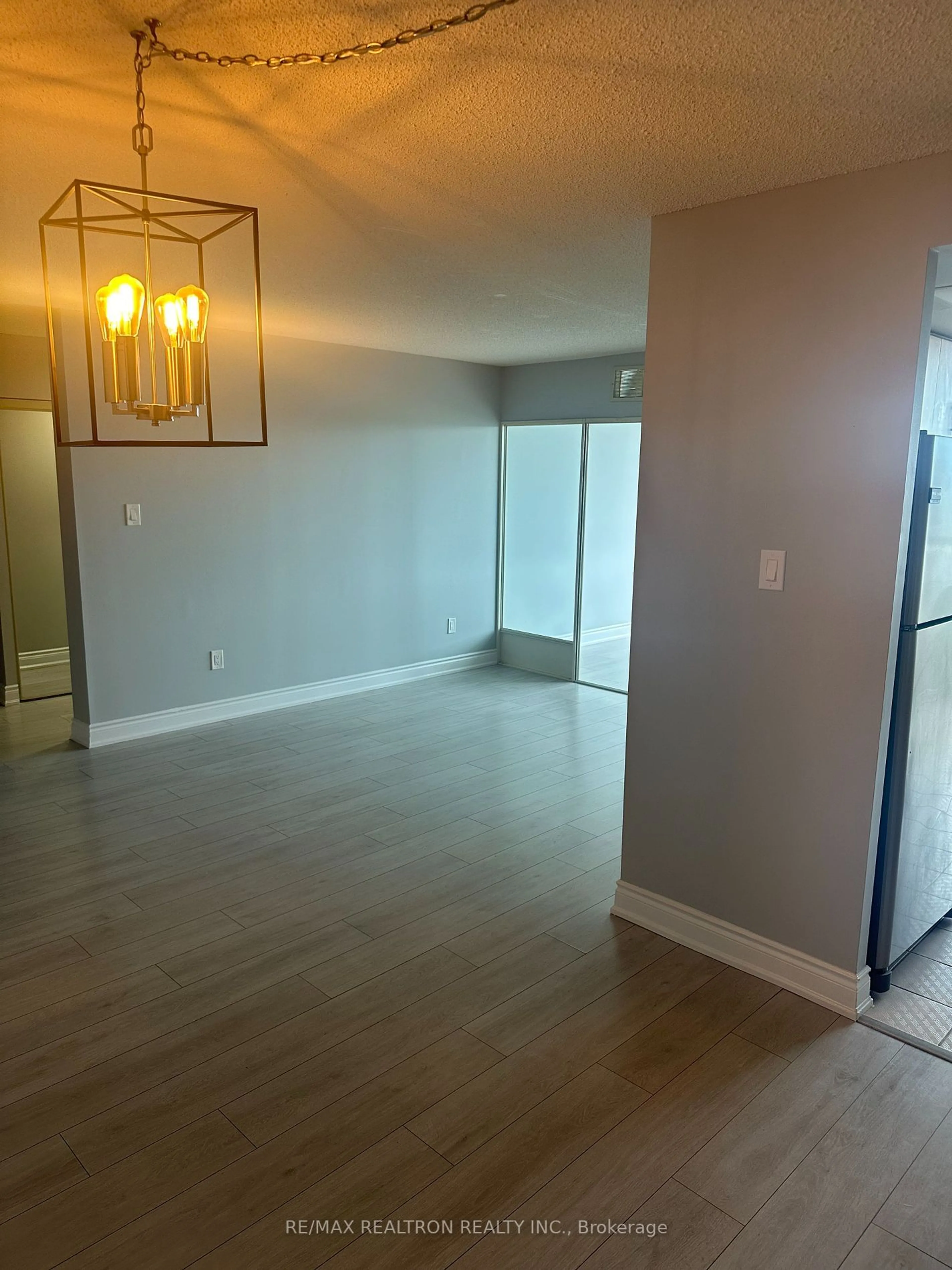 A pic of a room, not visible floor for 100 County Court Blvd #907, Brampton Ontario L6W 4A5