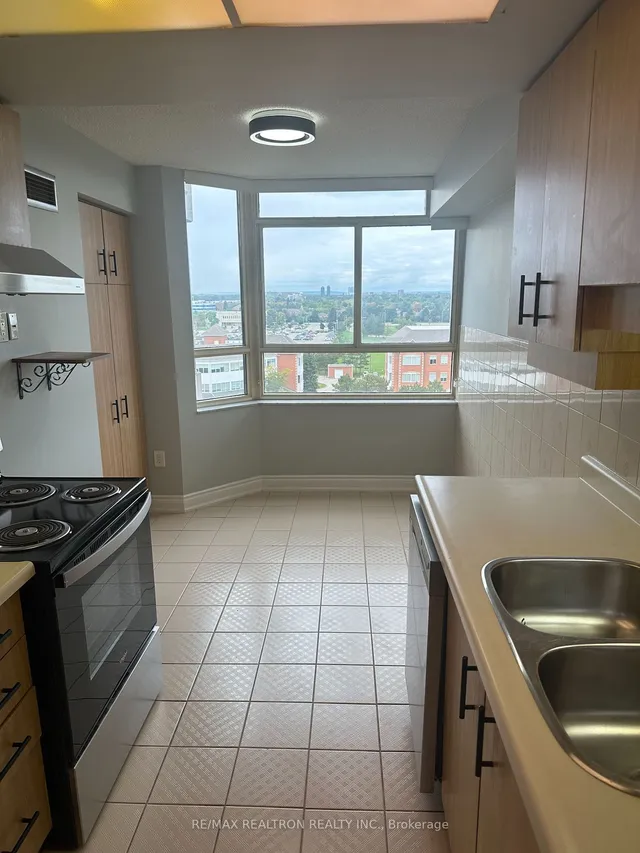 Additional property image - 100 County Court Blvd Unit 907