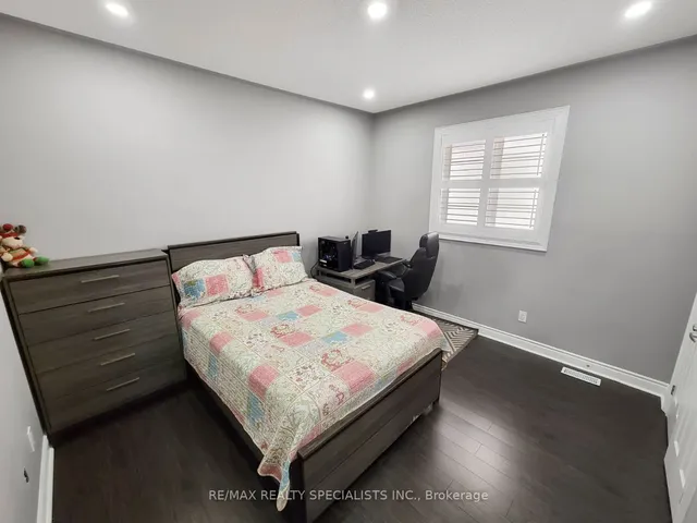 Additional property image - 8 Mecca St
