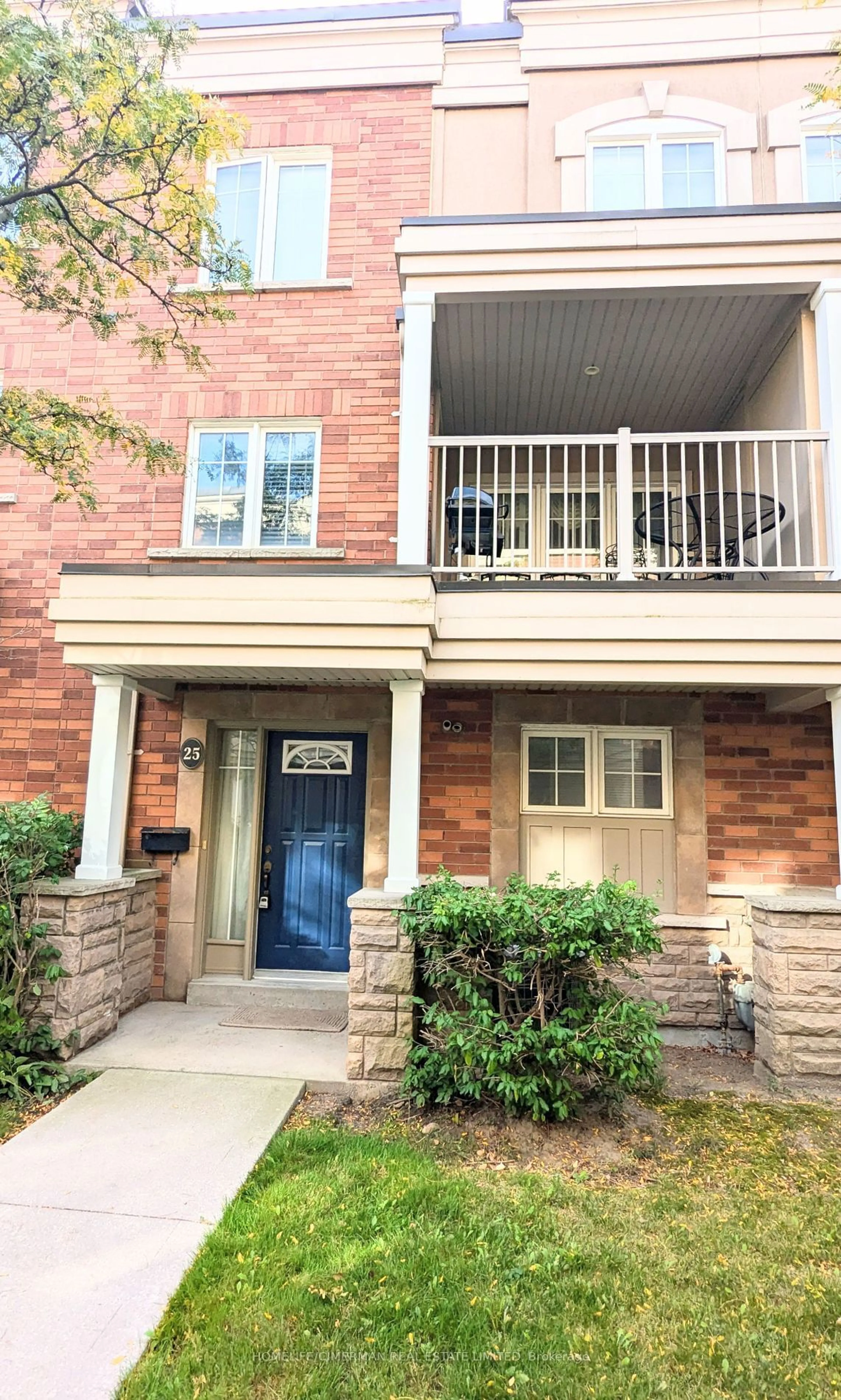 A pic from exterior of the house or condo for 375 Cook Rd #25, Toronto Ontario M3J 3T6