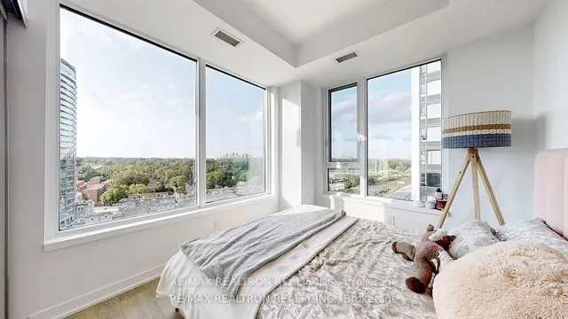 Additional property image - 1928 Lake Shore Blvd Unit 1602