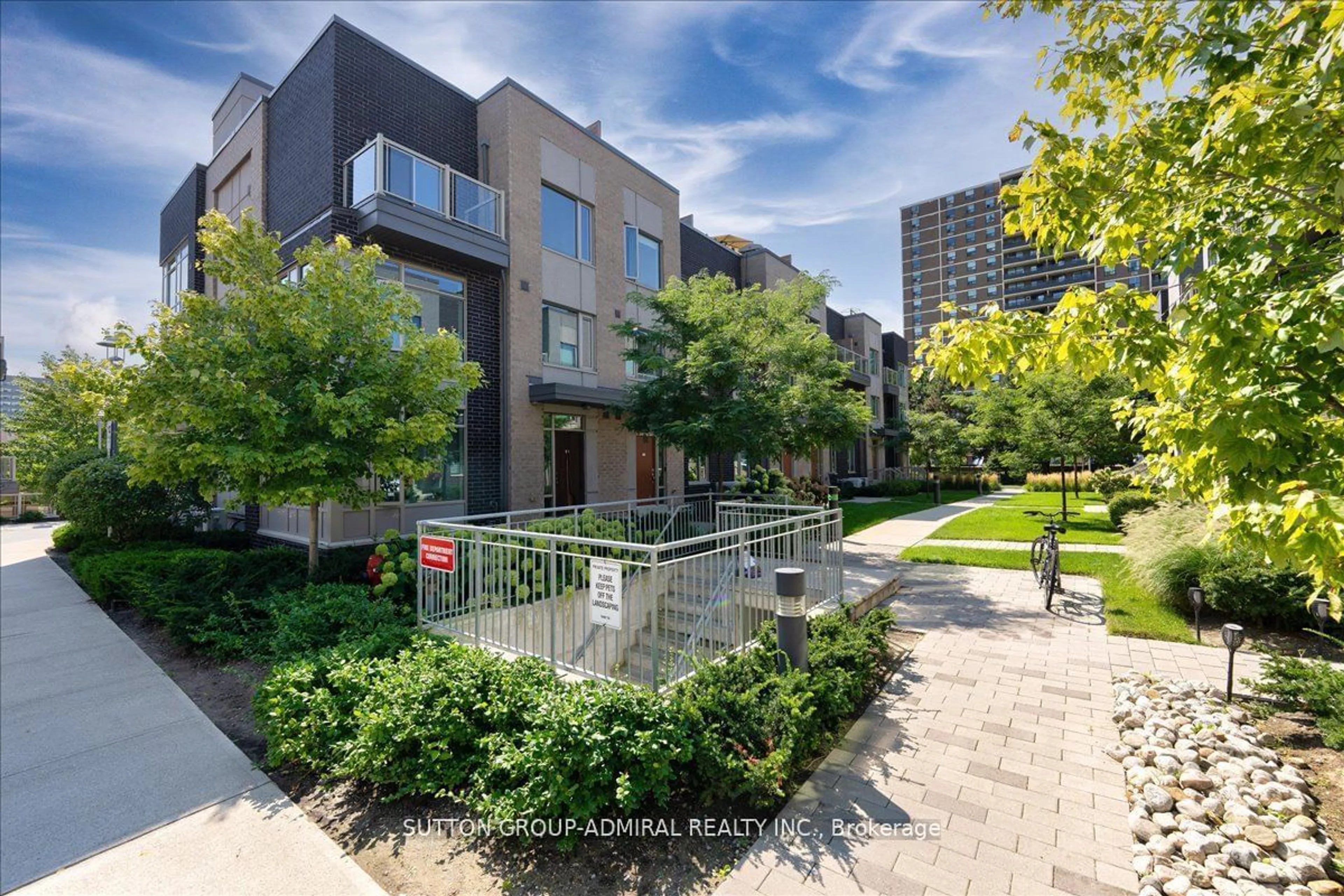 A pic from exterior of the house or condo for 12 Applewood Lane #8, Toronto Ontario M9C 0C1