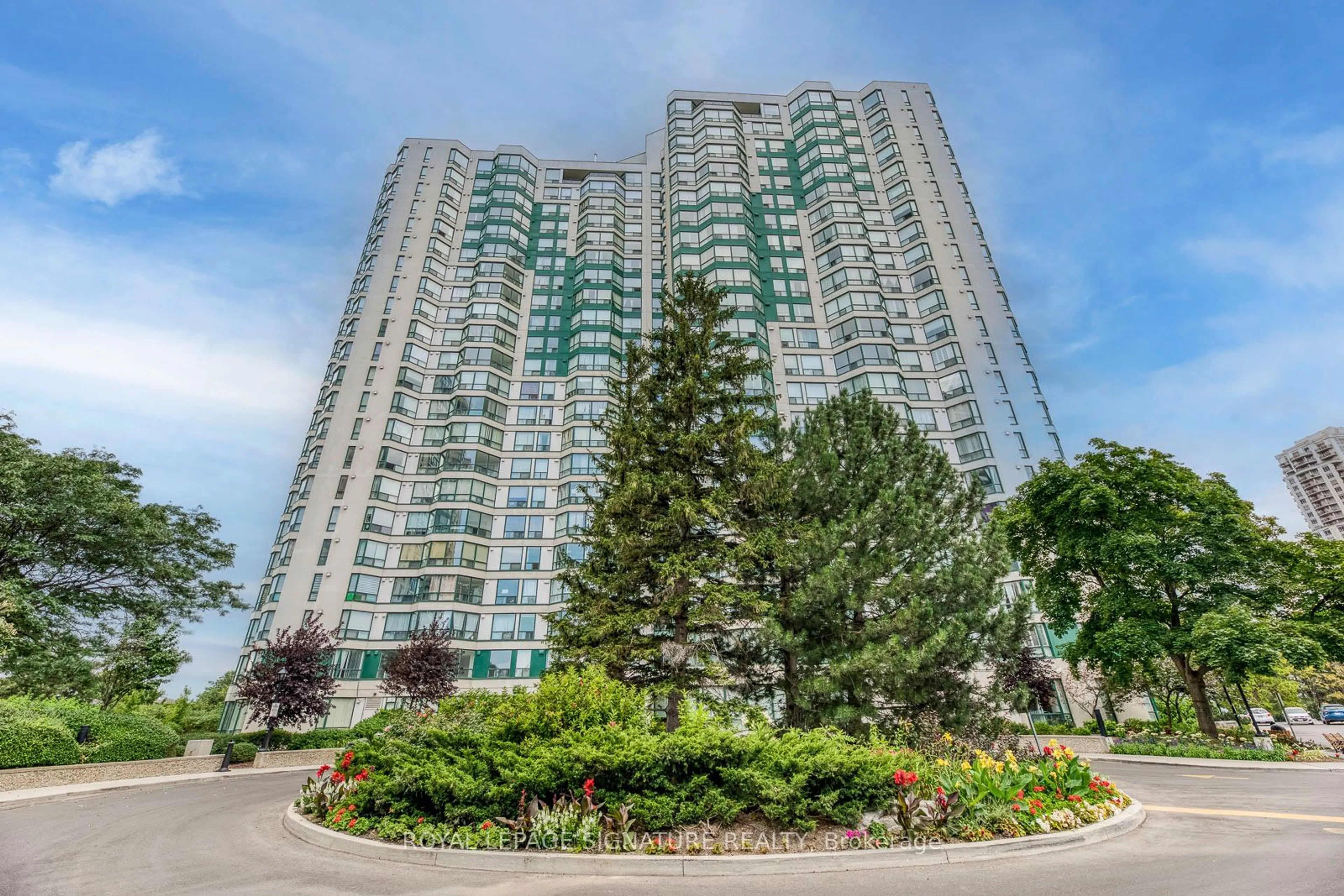 A pic from exterior of the house or condo for 4470 Tucana Crt #1107, Mississauga Ontario L5R 3K8