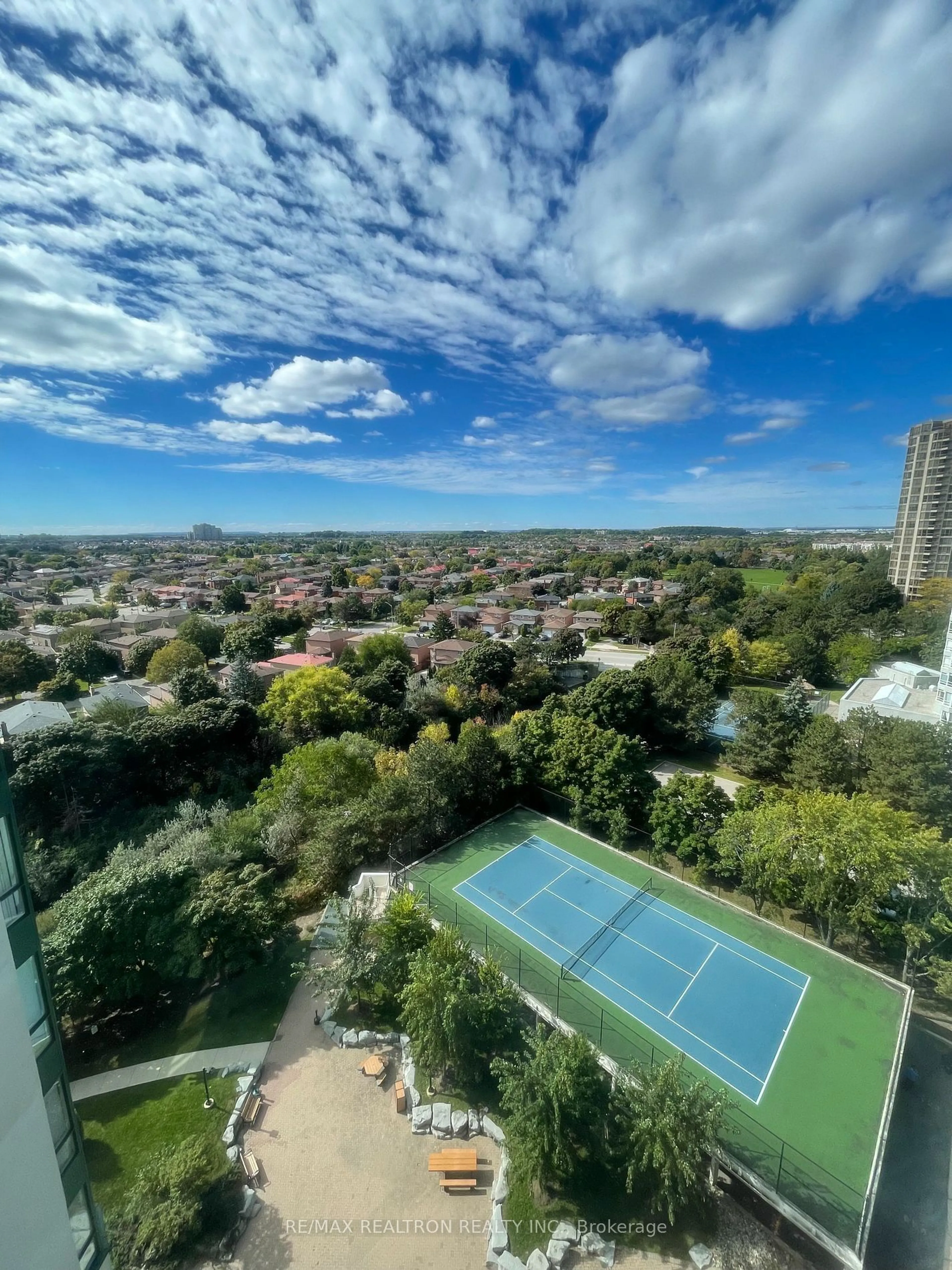 A pic from exterior of the house or condo, the view of city buildings for 4470 Tucana Crt #1201, Mississauga Ontario L5R 3K8