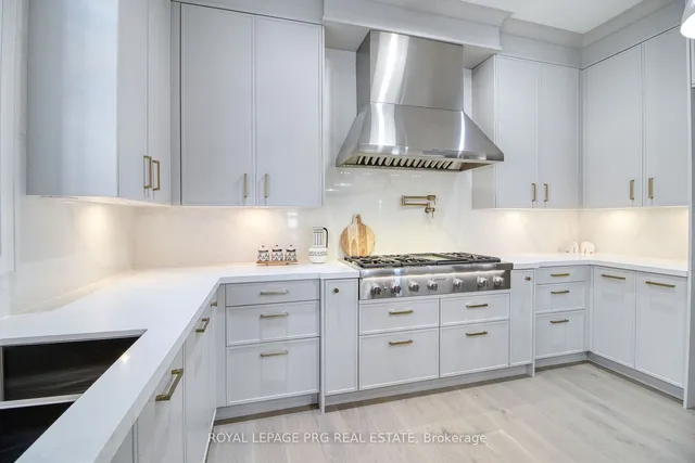 Additional property image - 11 Jura Cres