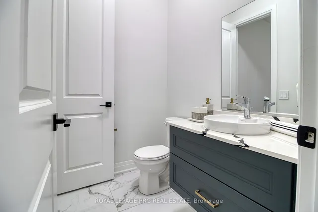 Additional property image - 11 Jura Cres