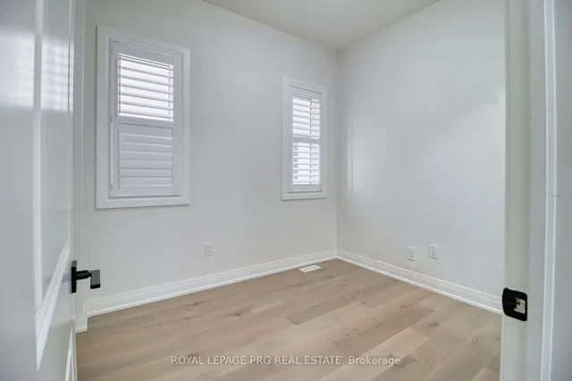 Additional property image - 11 Jura Cres