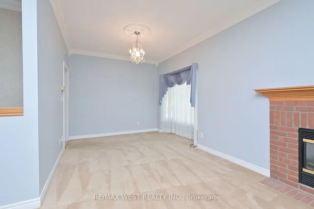 Additional property image - 1 Wellford Gate