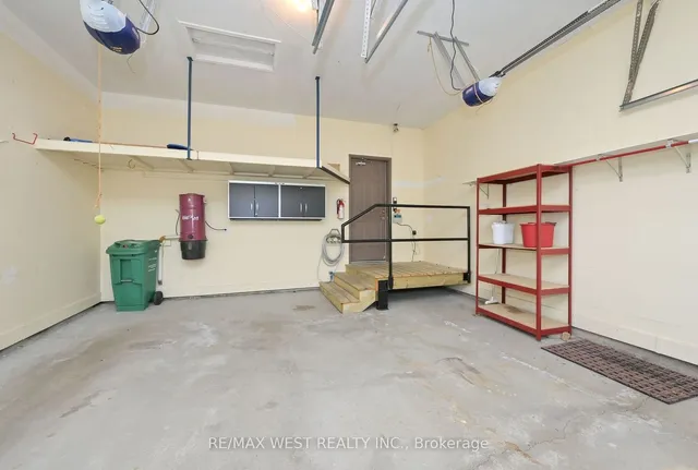 Additional property image - 1 Wellford Gate