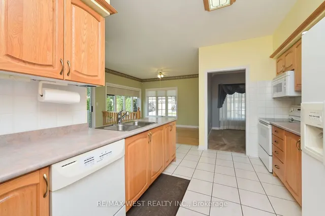 Additional property image - 1 Wellford Gate