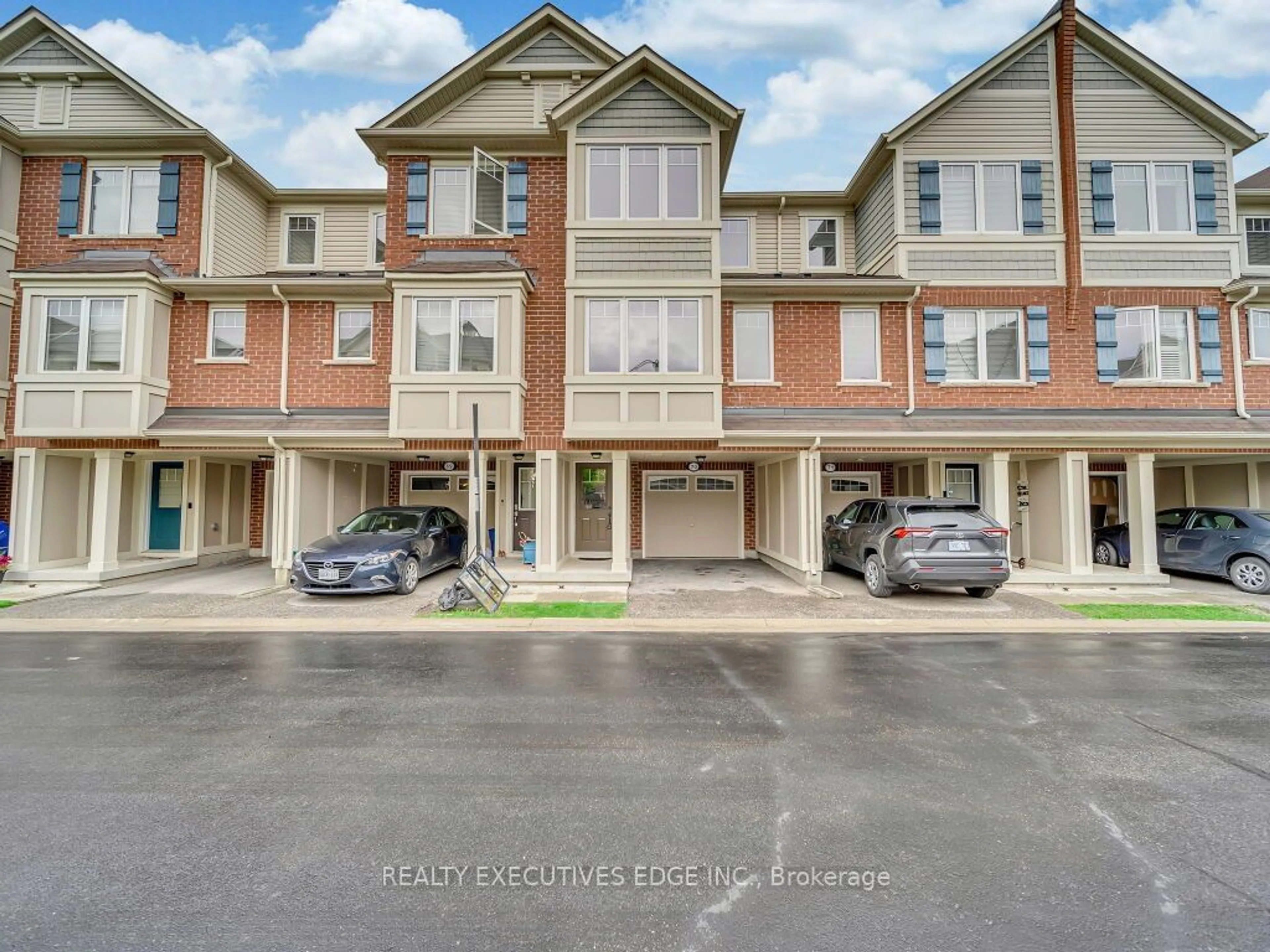 A pic from exterior of the house or condo, the street view for 6020 Derry Rd #70, Milton Ontario L9T 8H6