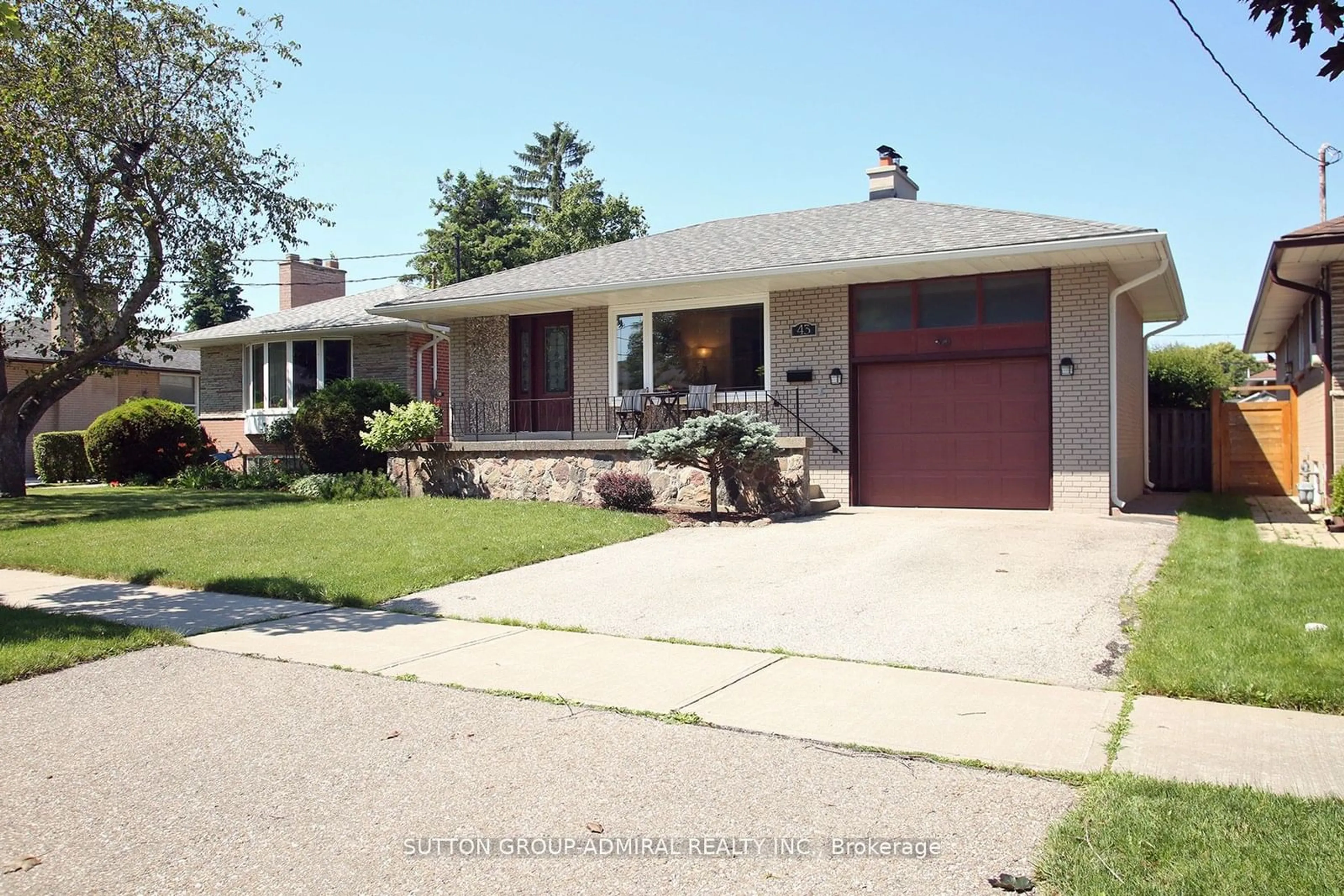 Frontside or backside of a home, the street view for 43 Merrygale Cres, Toronto Ontario M9B 5N9